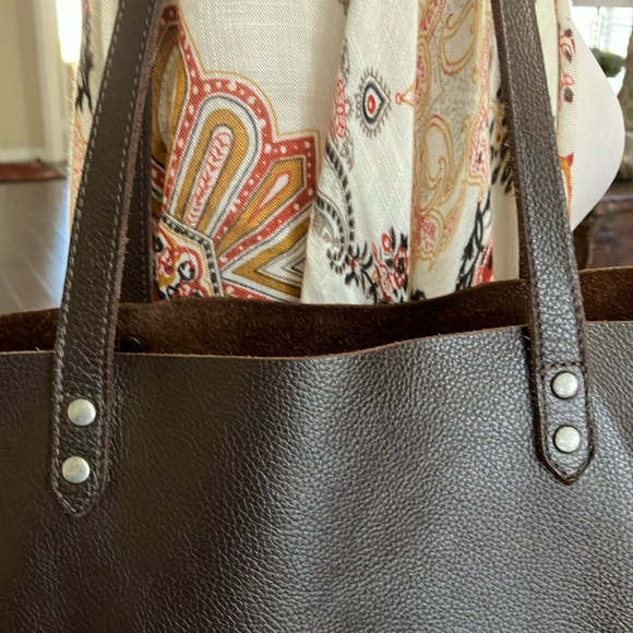 BujiBaja Pebbled Leather Tote - Picture 5 of 13
